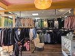 erg goede locatie en grote winkel ruimte met vaste klanten, Zakelijke goederen, Ophalen of Verzenden