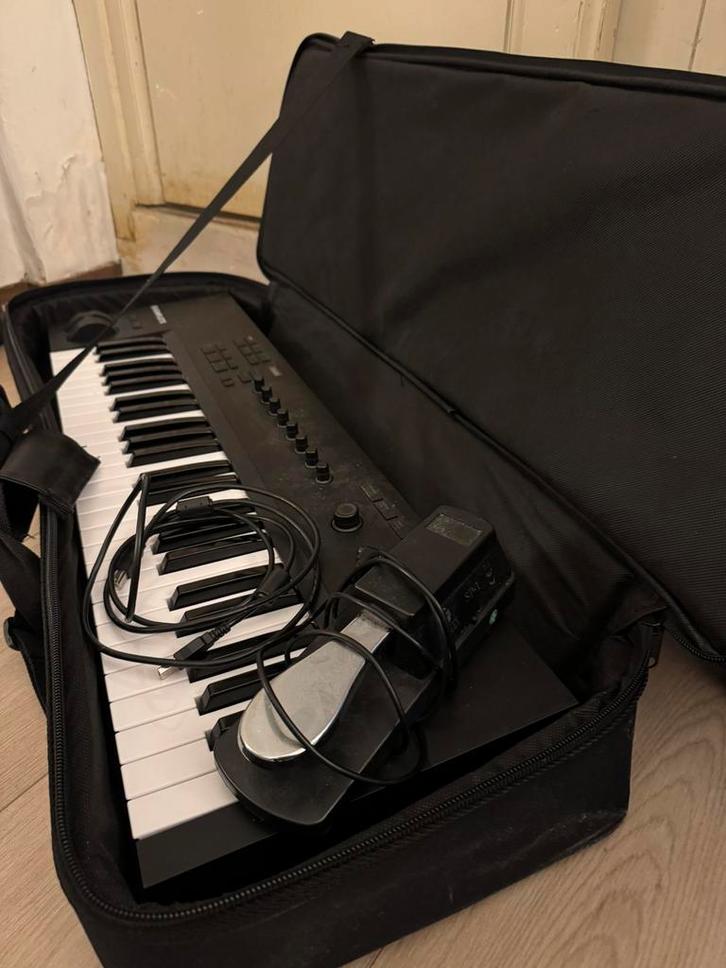 Native Instruments Komplete Kontrol A49, Muziek en Instrumenten, Keyboards, Zo goed als nieuw, 49 toetsen, Overige merken, Ophalen of Verzenden