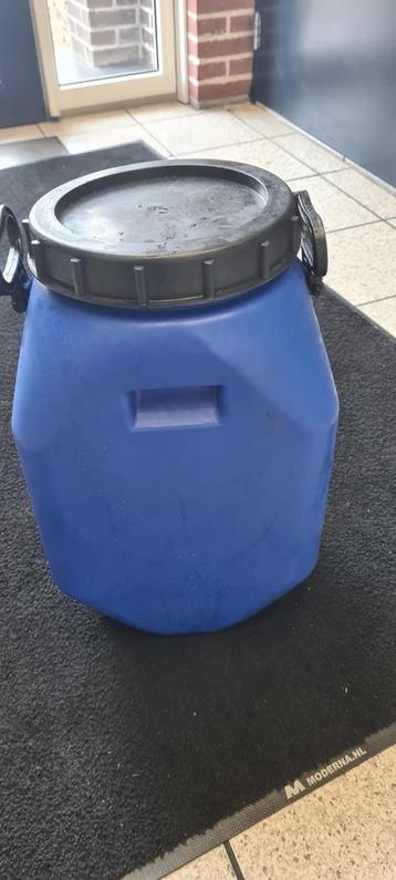 30 Liter Kunststof Vat beschikbaar voor biedingen