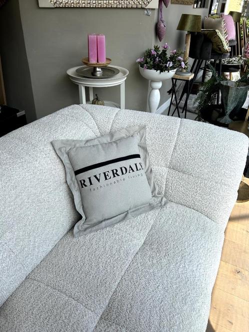 Kussen riverdale met franjers, Huis en Inrichting, Woonaccessoires | Kussens, Nieuw, Overige kleuren, Vierkant, Ophalen