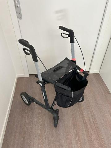 Rehasense Server lichtgewicht rollator beschikbaar voor biedingen