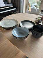 Borden Xenos en Ikea, Huis en Inrichting, Woonaccessoires | Dienbladen, Ophalen, Zo goed als nieuw, Rond, Overige materialen