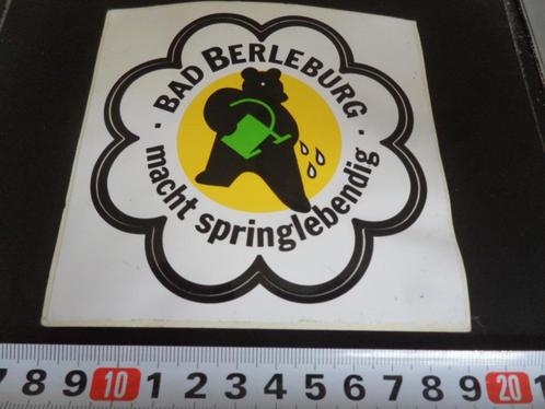 sticker strip beer gieter bad berleburg macht springlebendig, Verzamelen, Stickers, Zo goed als nieuw, Bedrijf of Vereniging, Ophalen