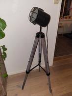 Vintage industriële designer driepoot vloerlamp, Huis en Inrichting, Lampen | Vloerlampen, Ophalen of Verzenden, Zo goed als nieuw