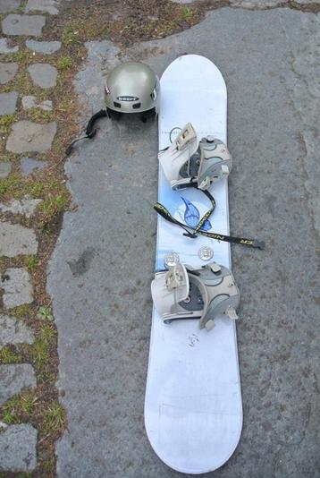 Snowboard Hammer Hyleyn series - 147 cm + helm