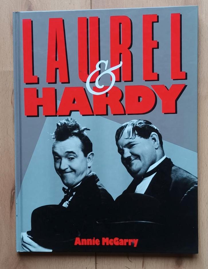 Macgarry - Laurel & hardy, Verzamelen, Overige Verzamelen, Zo goed als nieuw, Ophalen of Verzenden