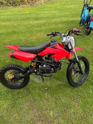 Pitbike 125cc 4t beschikbaar voor biedingen