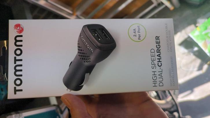 TomTom Snelle dubbele oplader, Telecommunicatie, Mobiele telefoons | Telefoon-opladers, Nieuw, Ophalen of Verzenden