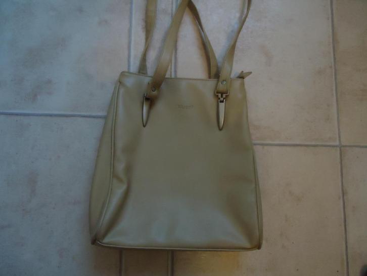 Bulaggi schoudertas - beige, Sieraden, Tassen en Uiterlijk, Tassen | Schoudertassen, Zo goed als nieuw, Beige, Ophalen of Verzenden