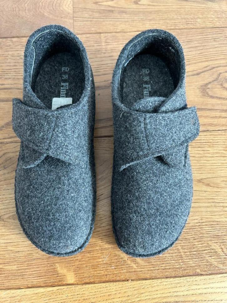 Finn Comfort pantoffels maat 38, Kleding | Dames, Schoenen, Zo goed als nieuw, Pantoffels of Sloffen, Grijs, Ophalen of Verzenden