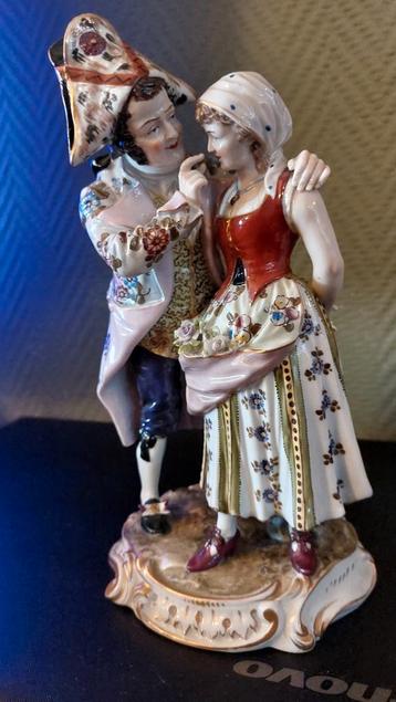 Porselein Royal vienna circa 1880 veelkleurig handgeschilde beschikbaar voor biedingen