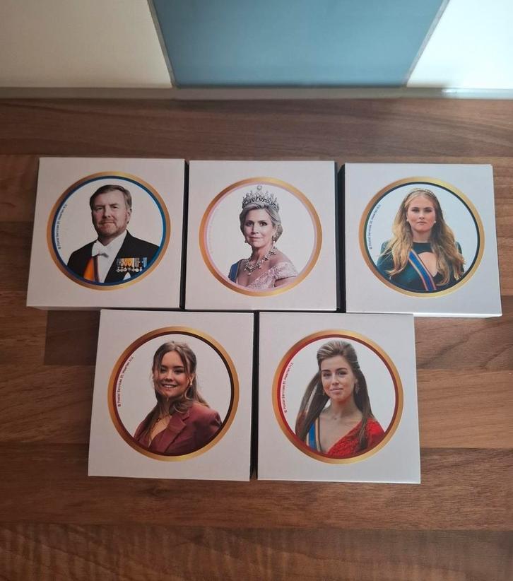 Exclusieve set gouden postzegels koninklijk huis, Postzegels en Munten, Postzegels | Nederland, Ophalen of Verzenden