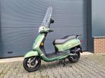 Sym fiddle 2 4T 50cc Euro 5 Bromscooter 3867 km BJ 2022, Ophalen, Maximaal 45 km/u, Zo goed als nieuw, Benzine