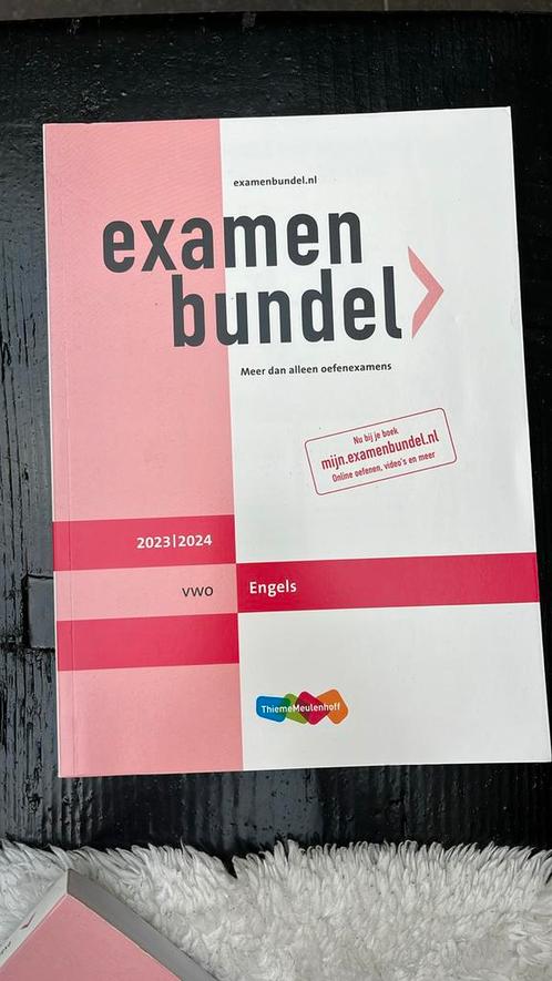 Examenbundel VWO Engels 2023/2024, Boeken, Schoolboeken, Zo goed als nieuw, Engels, VWO, Ophalen of Verzenden