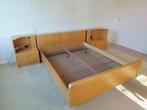 Vintage Bedframe ombouw met Nachtkastjes, Antiek en Kunst, Antiek | Meubels | Bedden, Ophalen