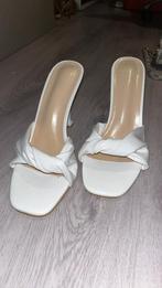 Witte hakken maat 40, Ophalen of Verzenden, Zo goed als nieuw, Wit, Schoenen