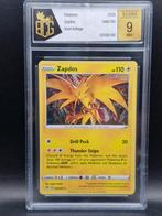 Zapdos vivid voltage #48 BGG 9, Verzenden, Zo goed als nieuw, Meerdere kaarten