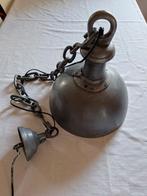 Grote zware gietijzeren hanglamp, nieuw €375, Ophalen of Verzenden, Zo goed als nieuw, 75 cm of meer