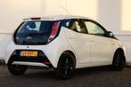 Toyota Aygo 1.0 VVT-i 69pk x | Airco | Achteruitrijcamera |, Voorwielaandrijving, 12 maanden, Stof, 4 stoelen