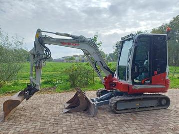 Takeuchi TB240 | bj 2019 | 3969uur | Nette complete machine beschikbaar voor biedingen