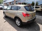 Nissan Qashqai 1.6 Acenta, Voorwielaandrijving, Gebruikt, Zwart, Beige