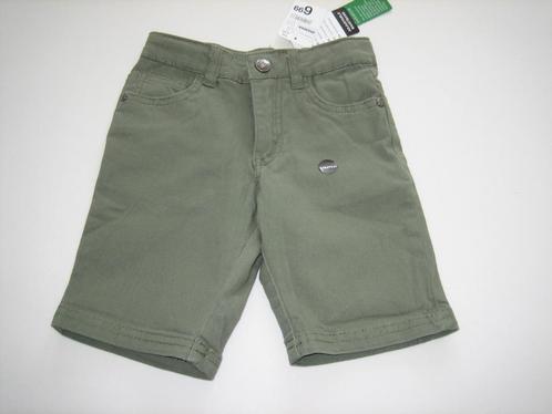 NIEUW!  legergroen korte broek maat 110, Kinderen en Baby's, Kinderkleding | Maat 110, Nieuw, Jongen of Meisje, Broek, Ophalen of Verzenden