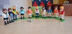 8 voetballers van playmobil, Ophalen of Verzenden, Gebruikt