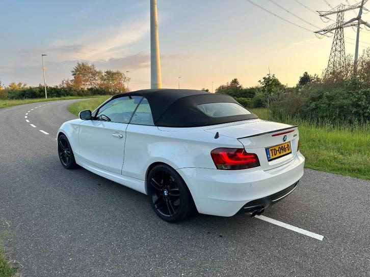 Bmw 135i cabrio dct/dkg e88 n55 2012 facelift, NIEUWE BANDEN, Auto's, BMW, Particulier, 3-Serie, ABS, Adaptieve lichten, Adaptive Cruise Control