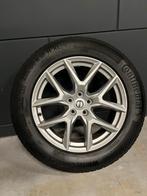 Volvo XC60 Winterbanden Set - Compleet!, Auto-onderdelen, Banden en Velgen, Ophalen, 18 inch, Gebruikt, Banden en Velgen