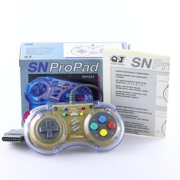 QJ SNProPad SV334 voor Super Nintendo in doos beschikbaar voor biedingen