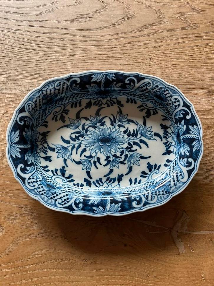 Makkum bordje / schaaltje, Antiek en Kunst, Antiek | Schalen, Ophalen of Verzenden