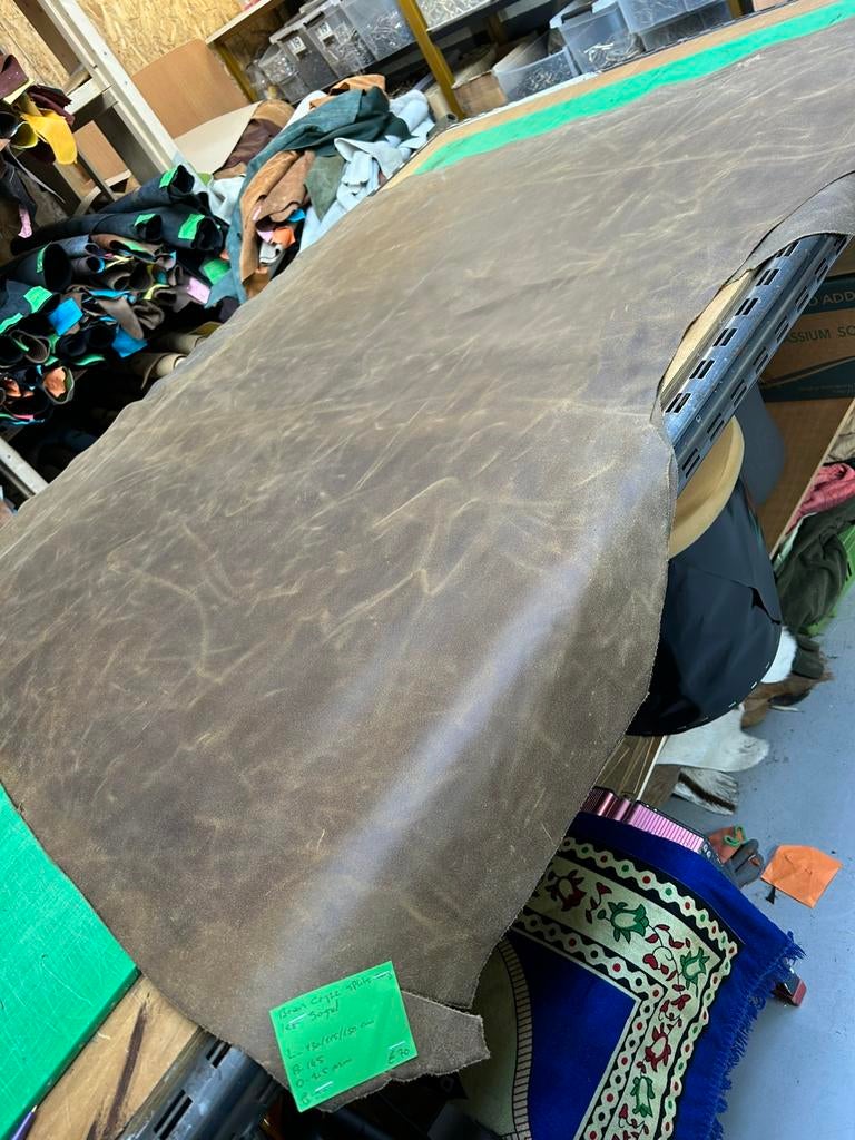 Licht bruin cryzz splits  tuigleer lappen 1,3mm dikte soepel, Bruin, Leer of Kunstleer, Ophalen of Verzenden, Zo goed als nieuw