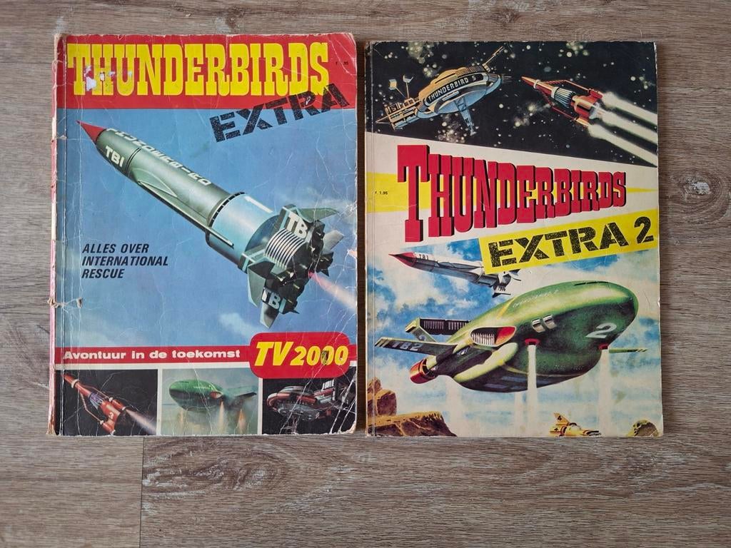2 Nederlandstalige stripboeken van Thunderbirds, Boeken, Stripboeken, Meerdere stripboeken, Ophalen of Verzenden, Gelezen