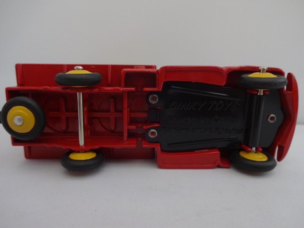 Dinky Toys France - Studebaker Tapissière Verte - Réf 25K - Occasion