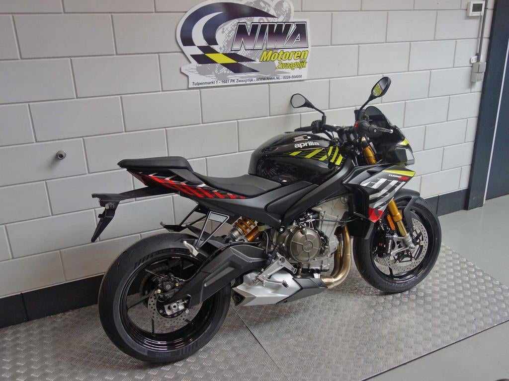 APRILIA Tuono 660 Factory, 2 cilinders, Motorrijbewijs A, Bedrijf, Onbekend