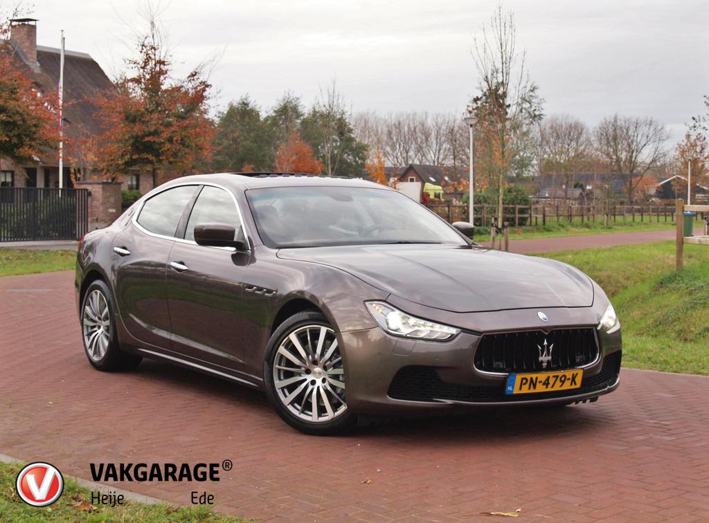 Maserati Ghibli 3.0 | Panoramadak | Camera | Dealer onderhou, Automaat, Euro 5, Achterwielaandrijving, Gebruikt