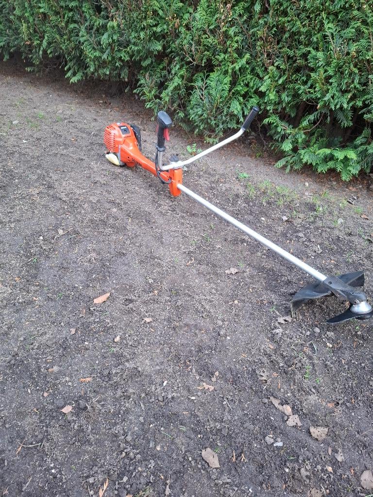 Dolmar bosmaaier 4 takt, Ophalen, Zo goed als nieuw, Benzine, Dolmar