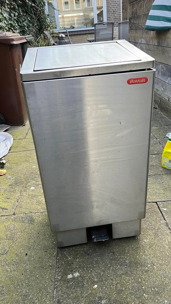 Nayati prullebak, Ophalen, Overige materialen, 40 liter of meer, Zo goed als nieuw