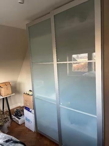 Ikea kast met schuifdeuren, Huis en Inrichting, Ophalen