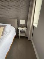 2 nachtkastjes, Ophalen, Zo goed als nieuw, Minder dan 45 cm, 55 tot 70 cm