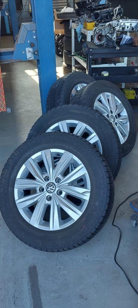 velgen met banden, Auto-onderdelen, Banden en Velgen, Gebruikt, Vrachtwagen, Banden en Velgen, 17 inch