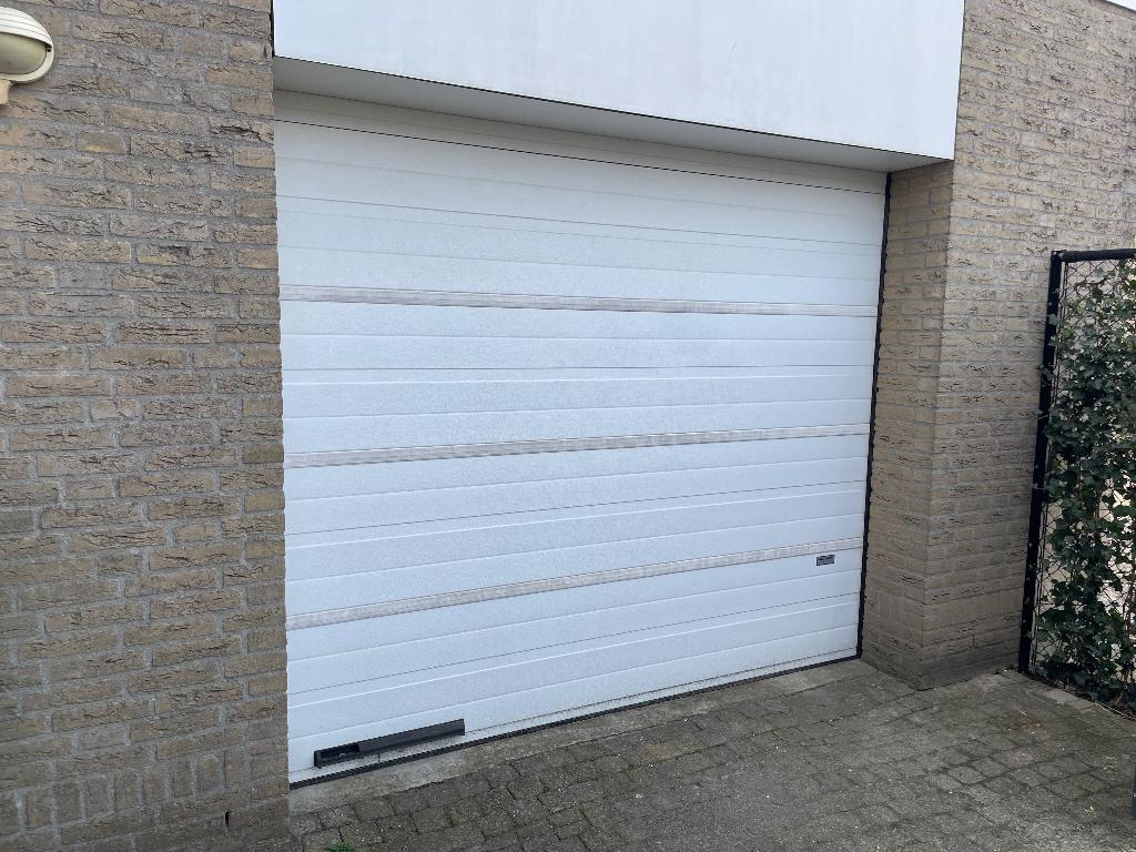 Garagedeur electrisch 250x210, Doe-het-zelf en Verbouw, Deuren en Horren, Ophalen, Gebruikt, 120 cm of meer, Garagedeur