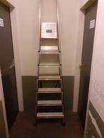 Altrex D807 trap, Doe-het-zelf en Verbouw, Ladders en Trappen, Ophalen, Gebruikt, Trap, Minder dan 2 meter