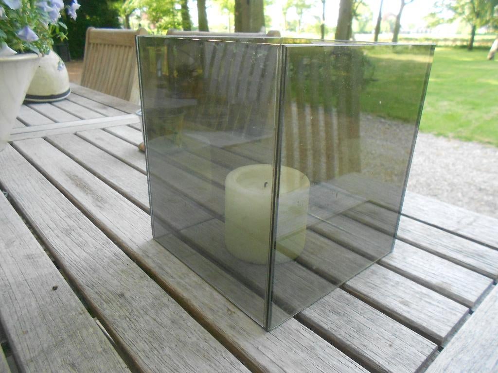 Windglas vierkant rook kaars cover stolp 20 cm., Overige materialen, Bruin, Ophalen of Verzenden, Zo goed als nieuw