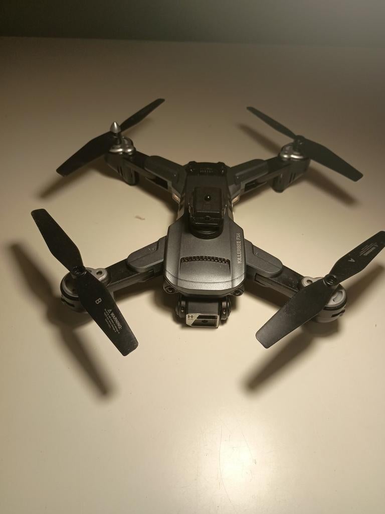 Beste deal drone, Overige merken, Minder dan 100 meter, 15 tot 30 minuten, Zo goed als nieuw