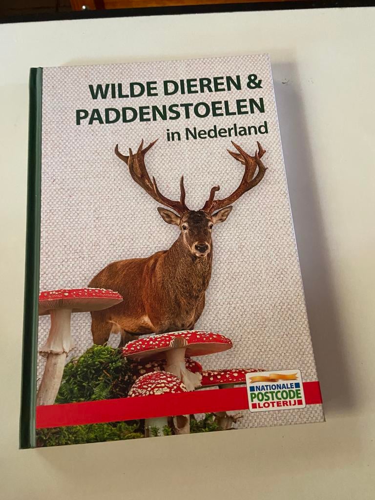 Wilde dieren en paddestoelen postcodeloterij, Ophalen of Verzenden, Zo goed als nieuw, Natuur algemeen