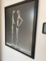 Foto Paul Huf met bronzen beelden Theo Dobbelman, Ophalen of Verzenden