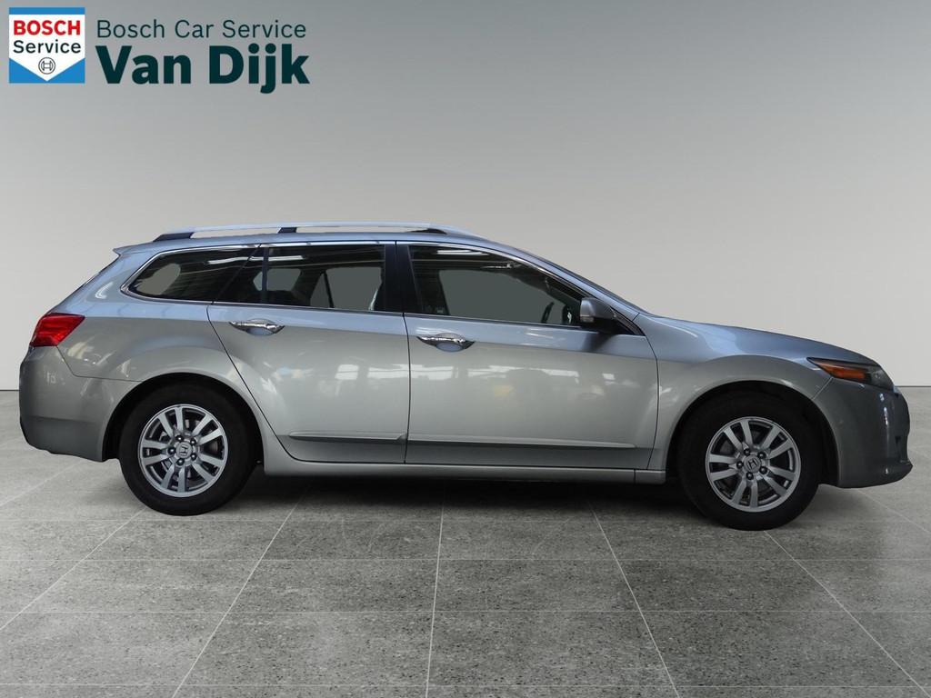 Honda Accord Tourer 2.0i Elegance automaat / Trekhaak /, Auto's, Honda, Gebruikt, Origineel Nederlands, Euro 4, 500 kg
