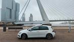 Volkswagen Golf 7.5 GTI PERFORMANCE 7 DSG 2017 PANO FULL!!, Auto's, Volkswagen, 4 cilinders, Wit, 1600 kg, 1308 kg