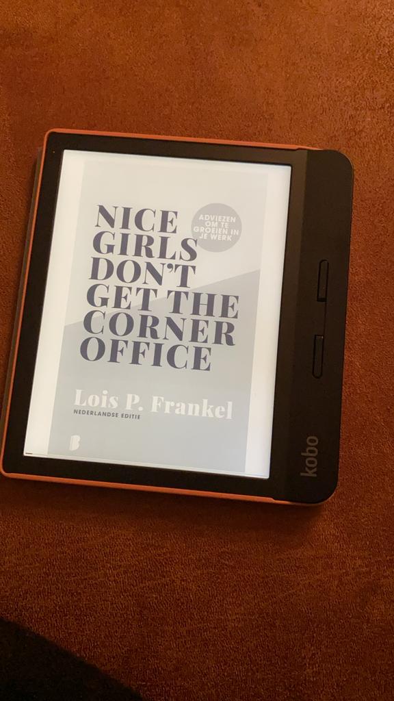 Kobo Libra H2O, Computers en Software, E-readers, Ophalen, 8 GB, Zo goed als nieuw, Touchscreen